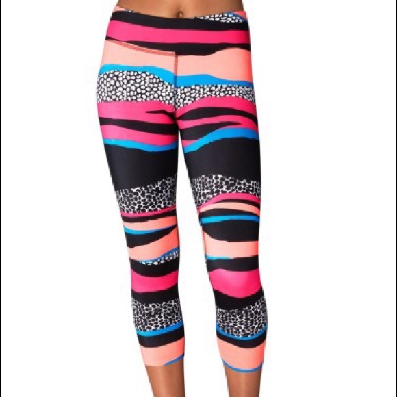 Pants - BRAND NEW! Beyond Yoga striped leggings NWT